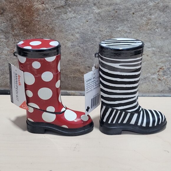 Kwik Mani Pedi Kit Set of 2 New Sealed - Picture 4 of 10